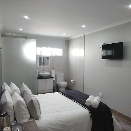 Blue Owl Guest House Mossel Bay Dış mekan fotoğraf