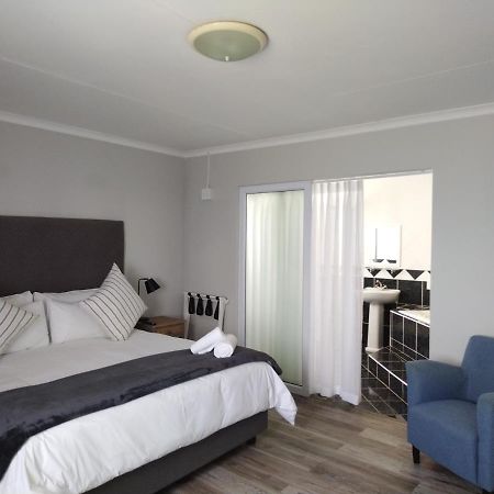 Blue Owl Guest House Mossel Bay Dış mekan fotoğraf