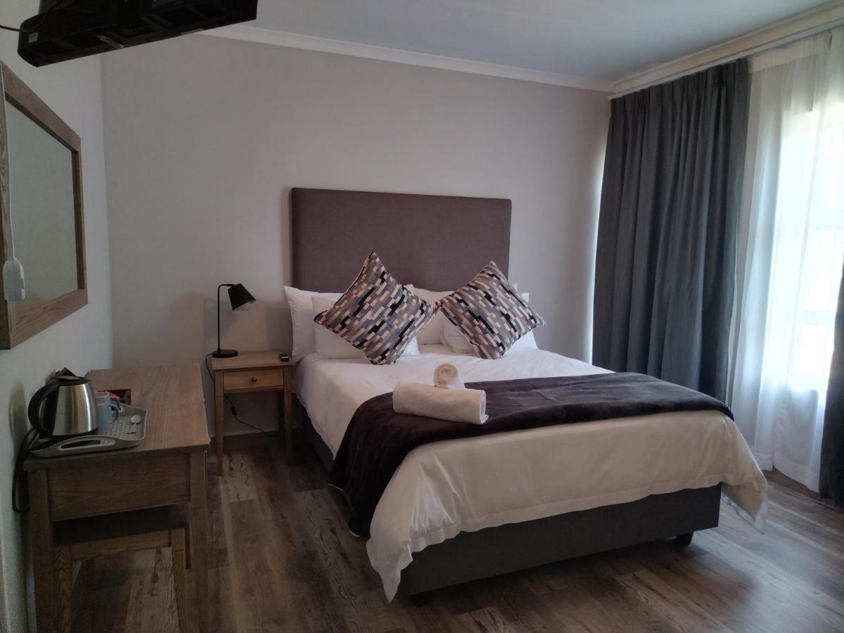 Blue Owl Guest House Mossel Bay Dış mekan fotoğraf