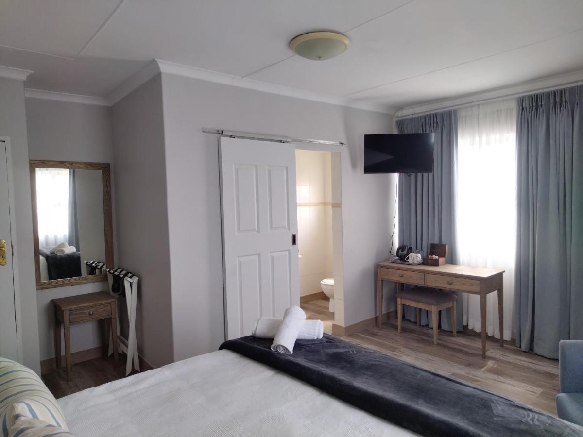 Blue Owl Guest House Mossel Bay Dış mekan fotoğraf