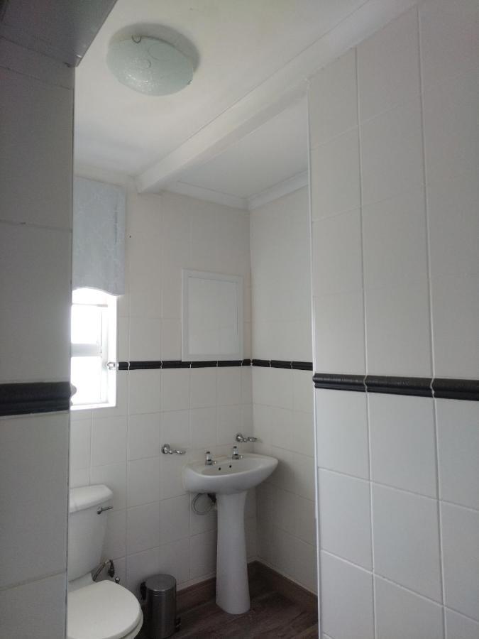 Blue Owl Guest House Mossel Bay Dış mekan fotoğraf
