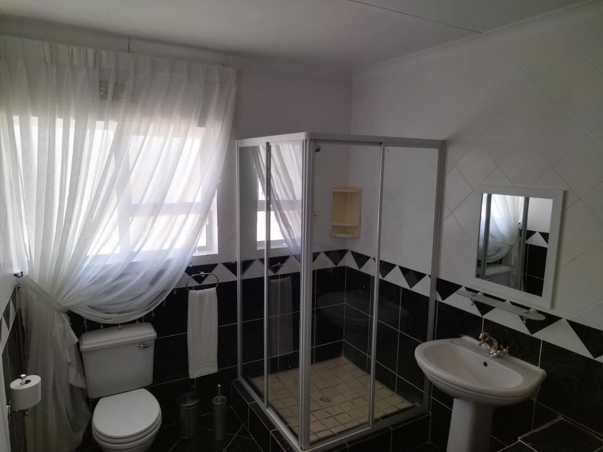 Blue Owl Guest House Mossel Bay Dış mekan fotoğraf