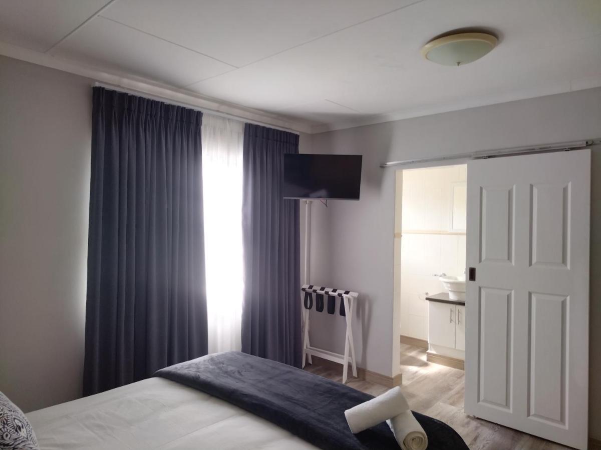 Blue Owl Guest House Mossel Bay Dış mekan fotoğraf