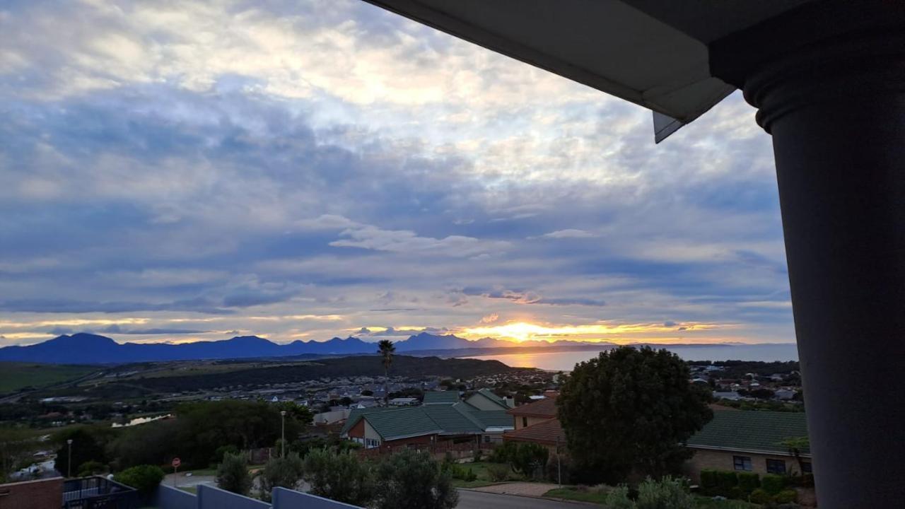 Blue Owl Guest House Mossel Bay Dış mekan fotoğraf